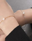 Minimal Pearl Bracelet