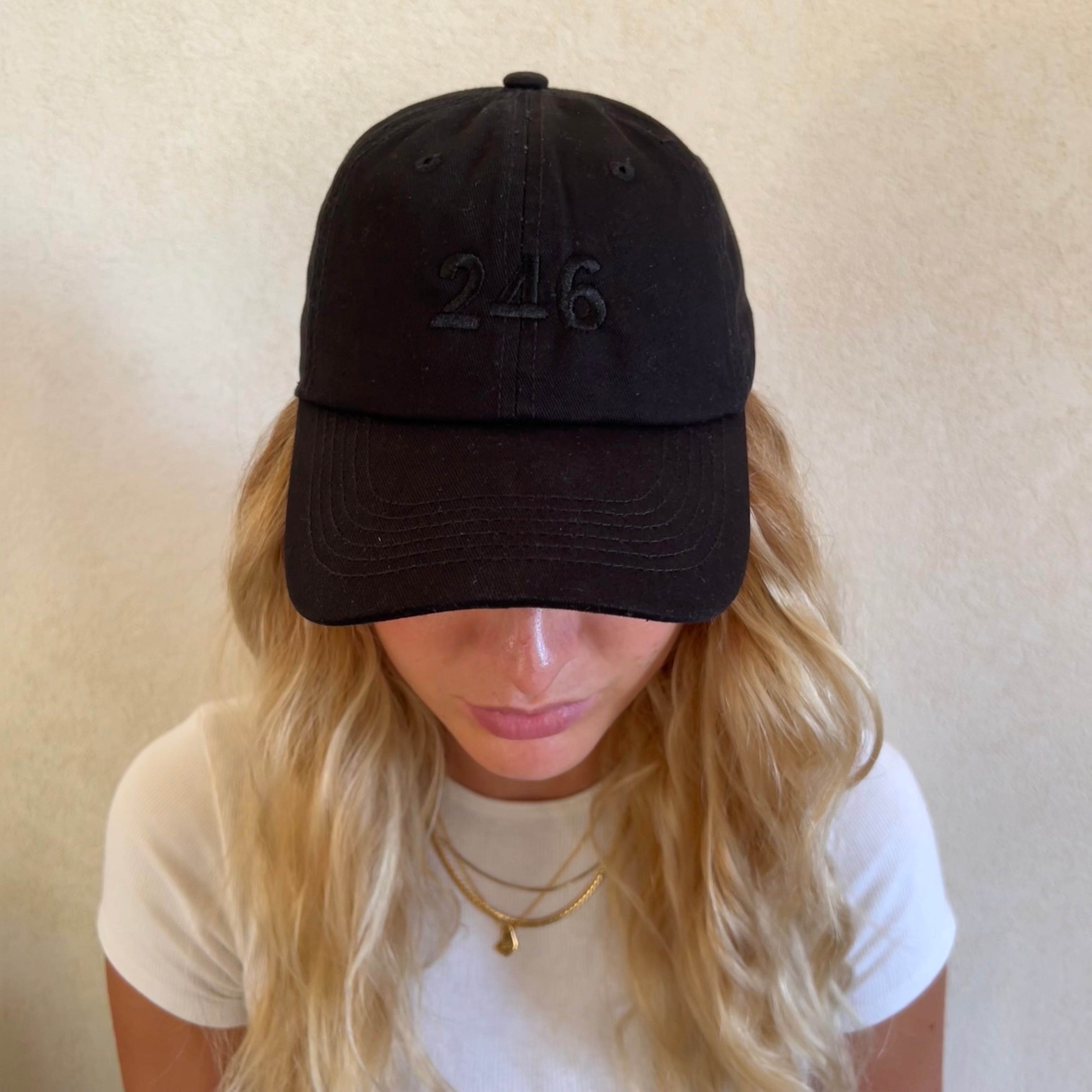 246 Hat – WhatNotz
