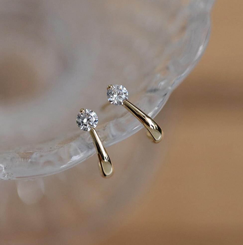 Solitaire Hook Studs