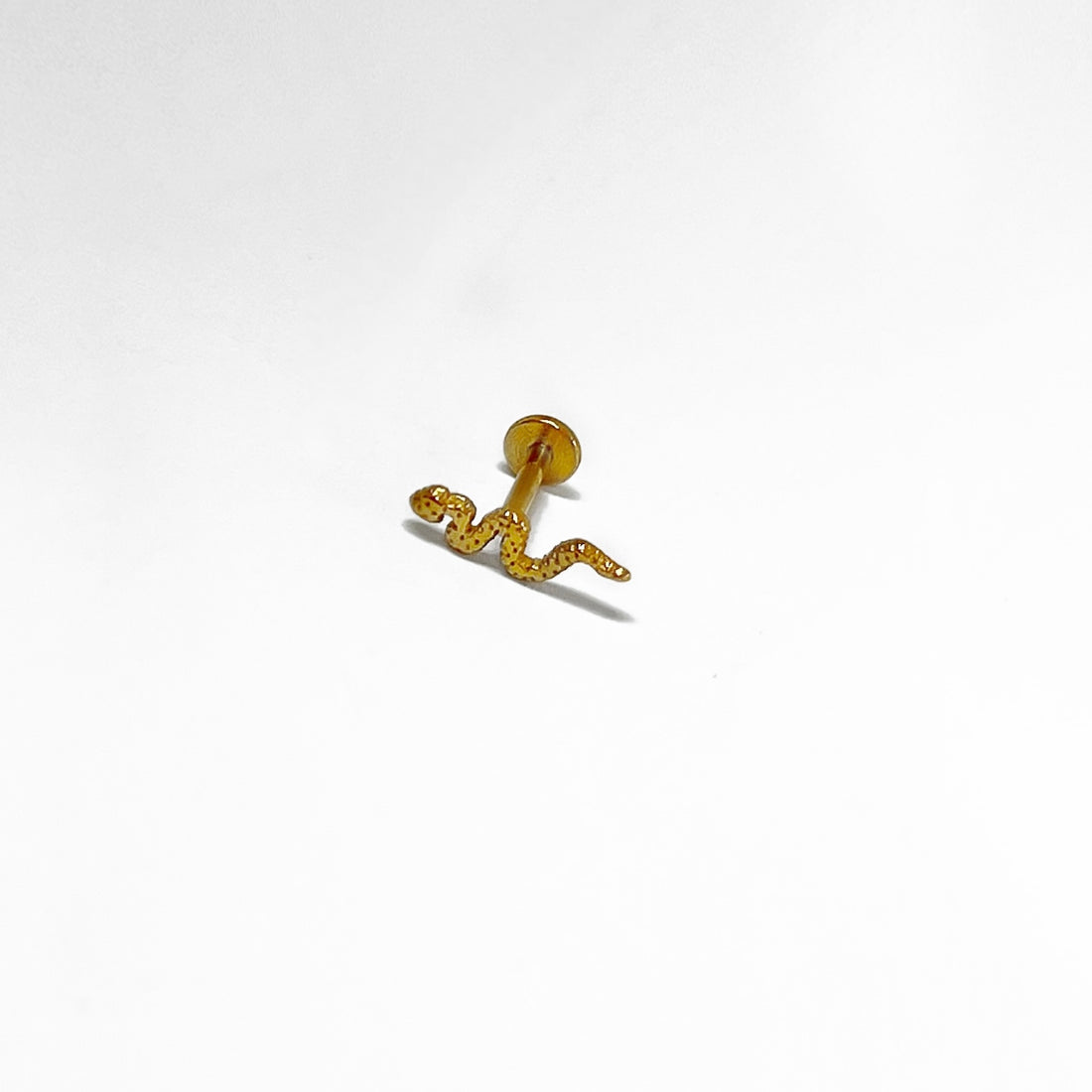 Snake Flat Back Stud