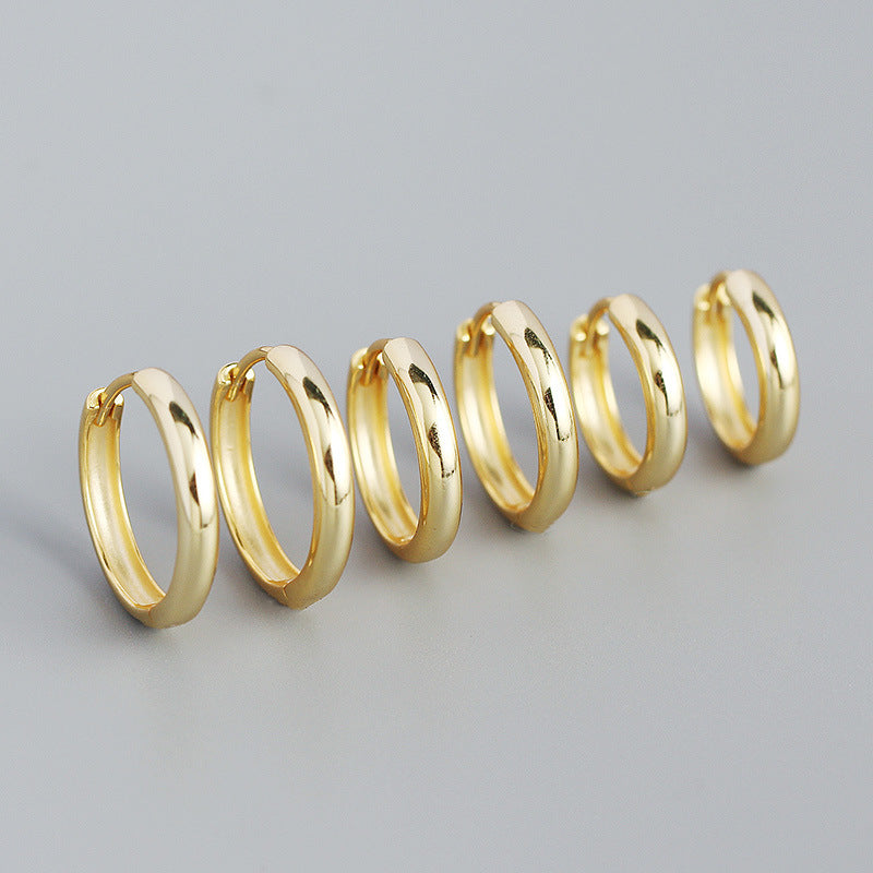 Essential Gold Hoop Earrings