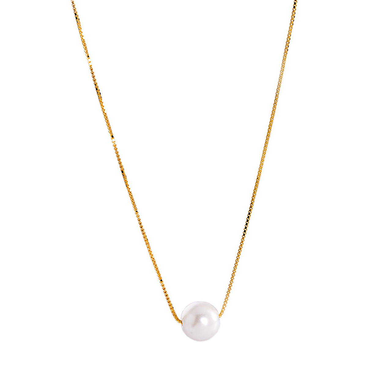 Essential Pearl Necklace