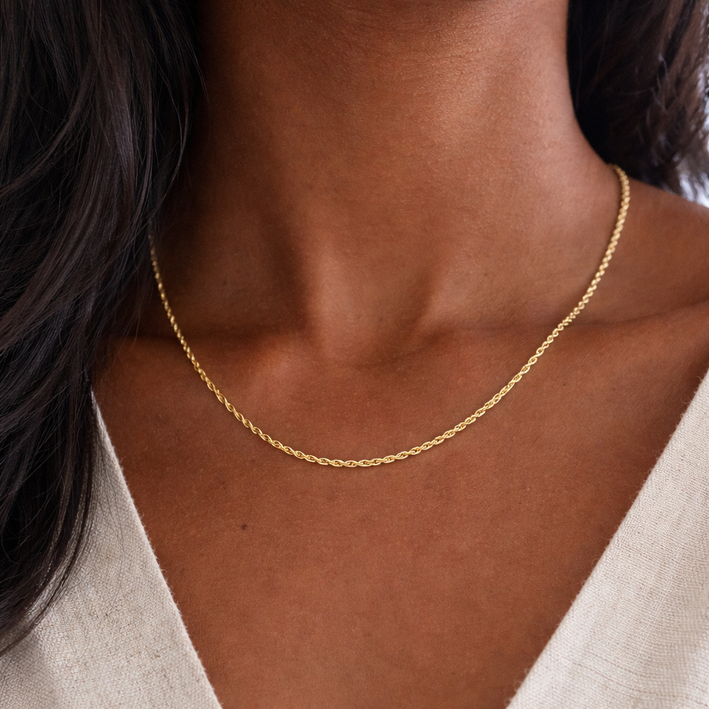 Rope Necklace in 18k gold plated stainless steel with 2mm twisted links