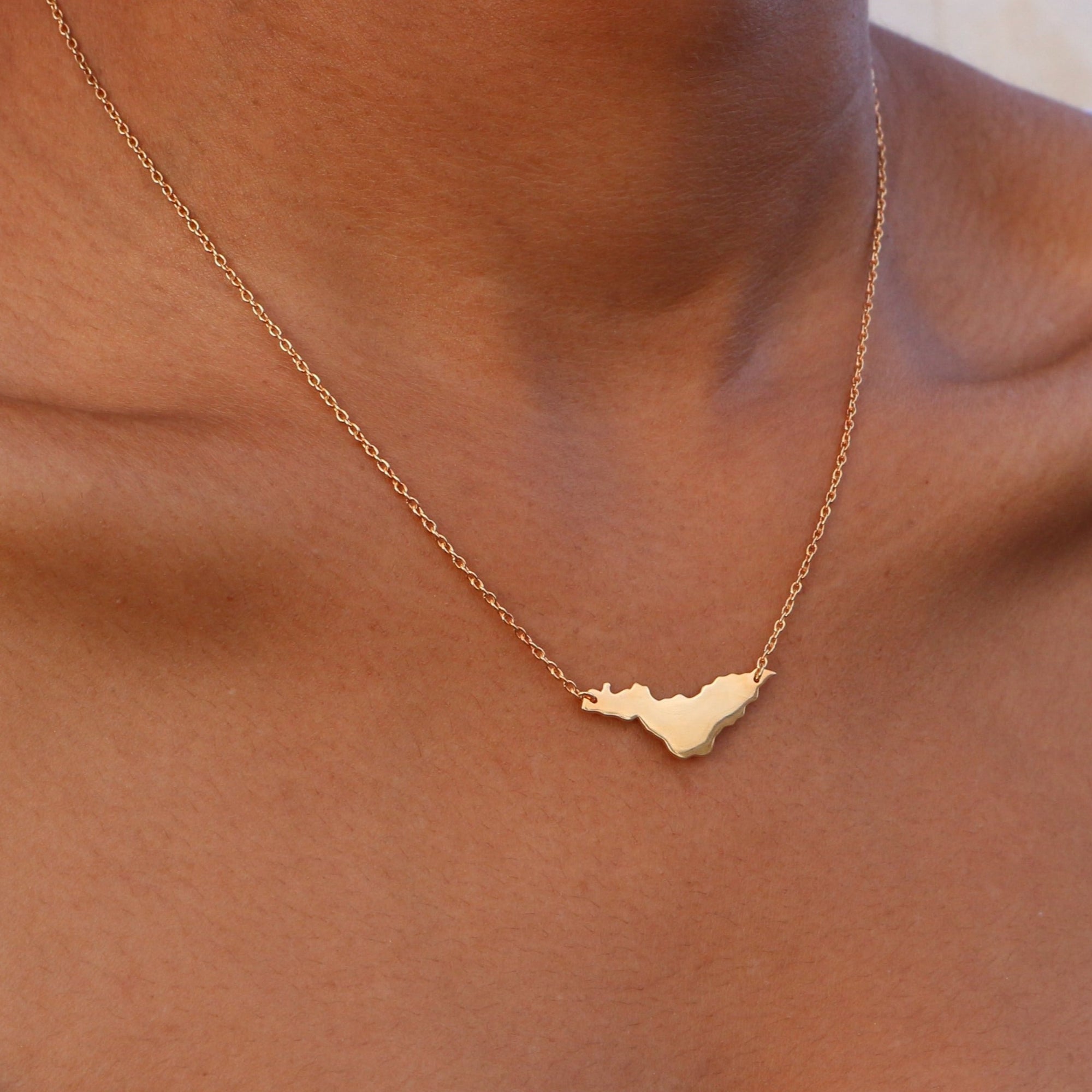 MTL MAP GOLD VERMEIL NECKLACE - whatnotz.com