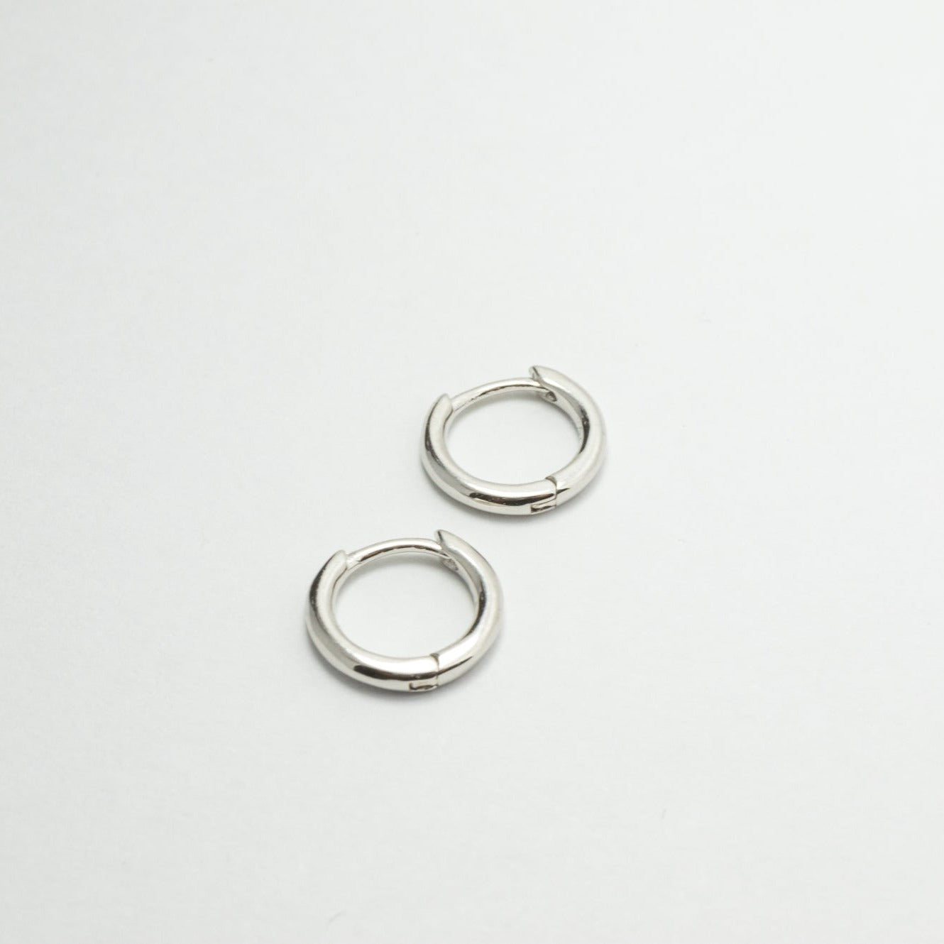 Emma Silver Everyday Huggies